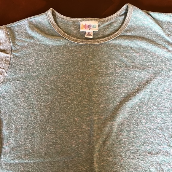 LulaRoe Outfit - Picture 2 of 6